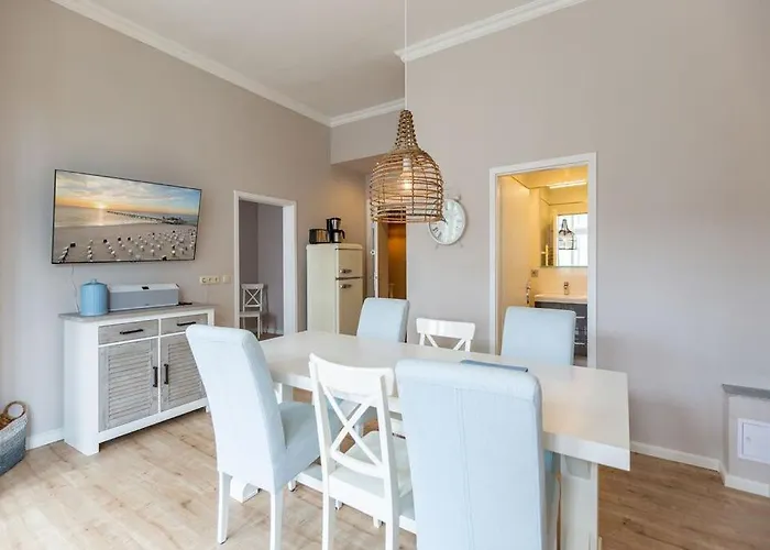 아파트 Albertine App 02 제바트헤링스도르프